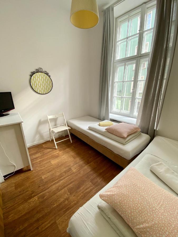 Grand Guesthouse Apartament Гданьск Экстерьер фото
