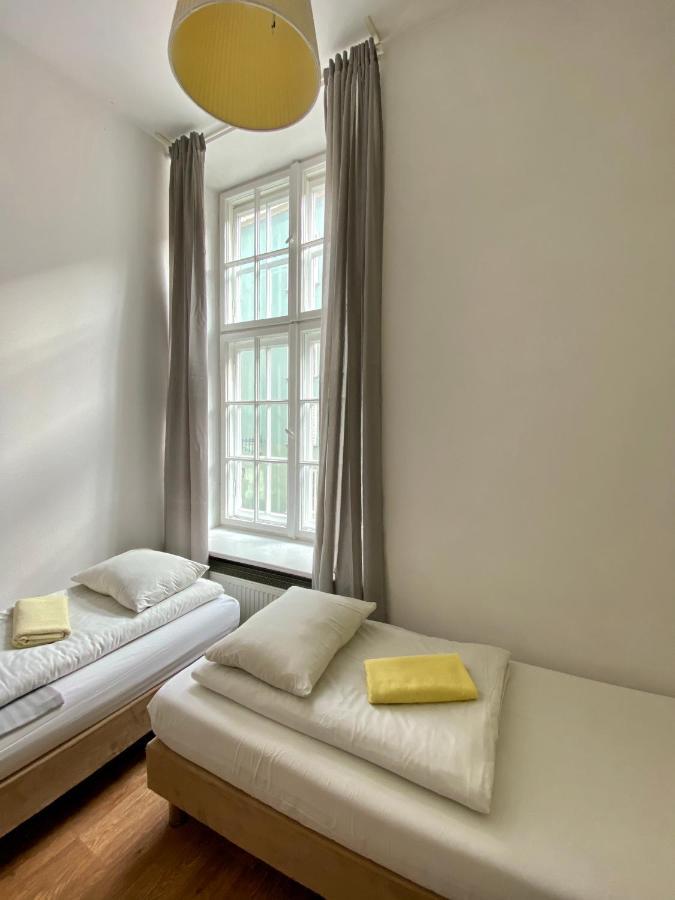 Grand Guesthouse Apartament Гданьск Экстерьер фото