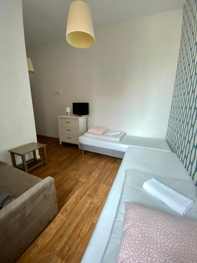 Grand Guesthouse Apartament Гданьск Экстерьер фото