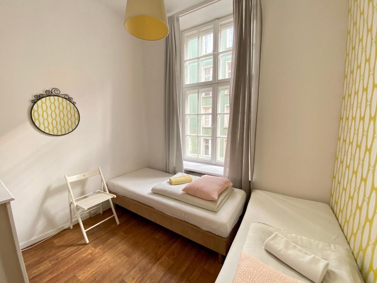Grand Guesthouse Apartament Гданьск Экстерьер фото